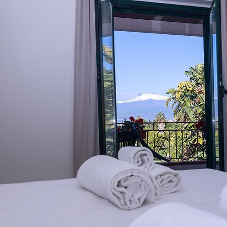 Villa Iris Giardini Naxos Ngoại thất bức ảnh